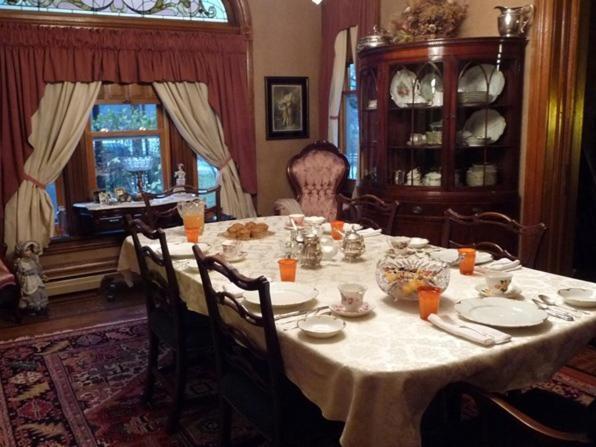 Victorian Loft Bed And Breakfast Clearfield Ngoại thất bức ảnh